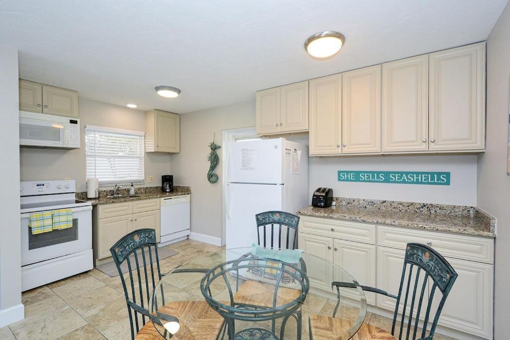 Canal 309 - Right In Siesta Key Village! Exterior foto