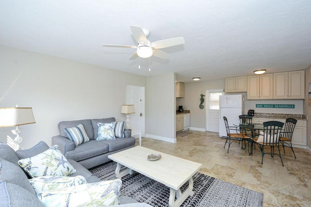 Canal 309 - Right In Siesta Key Village! Exterior foto